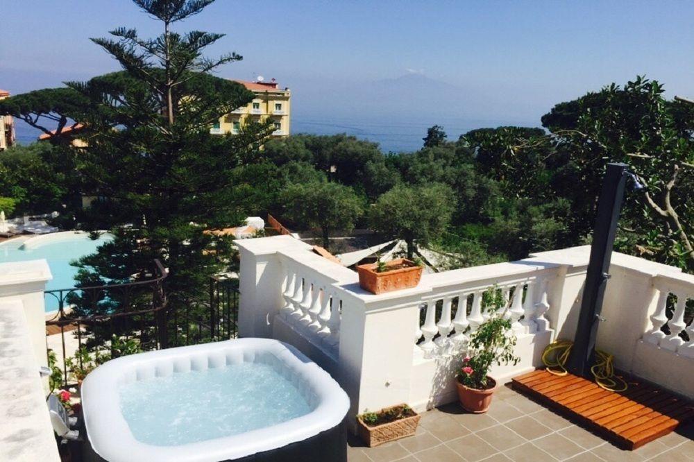 Agora Apartments Sorrento Eksteriør billede