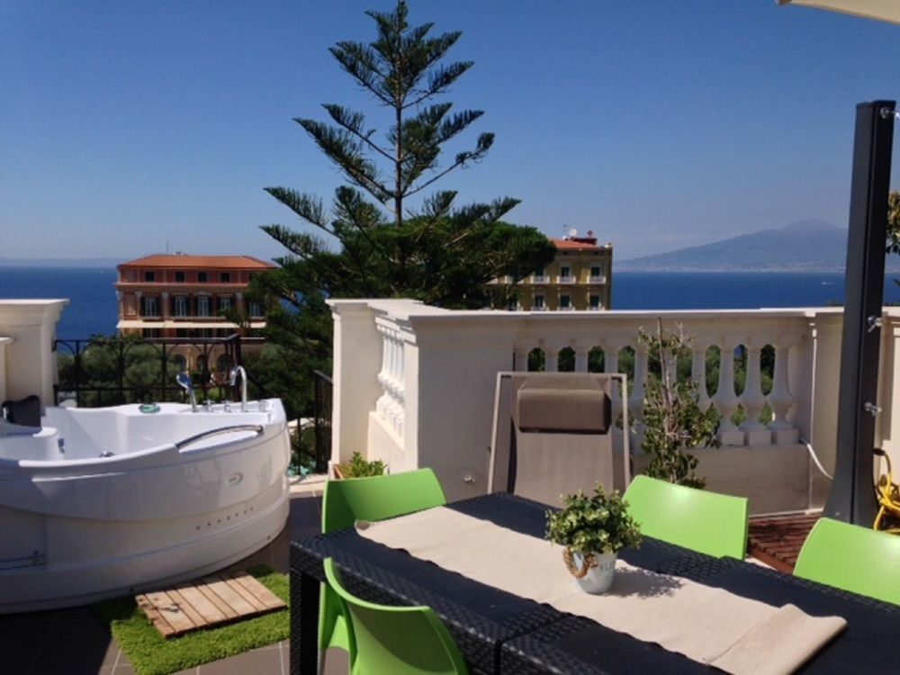 Agora Apartments Sorrento Eksteriør billede