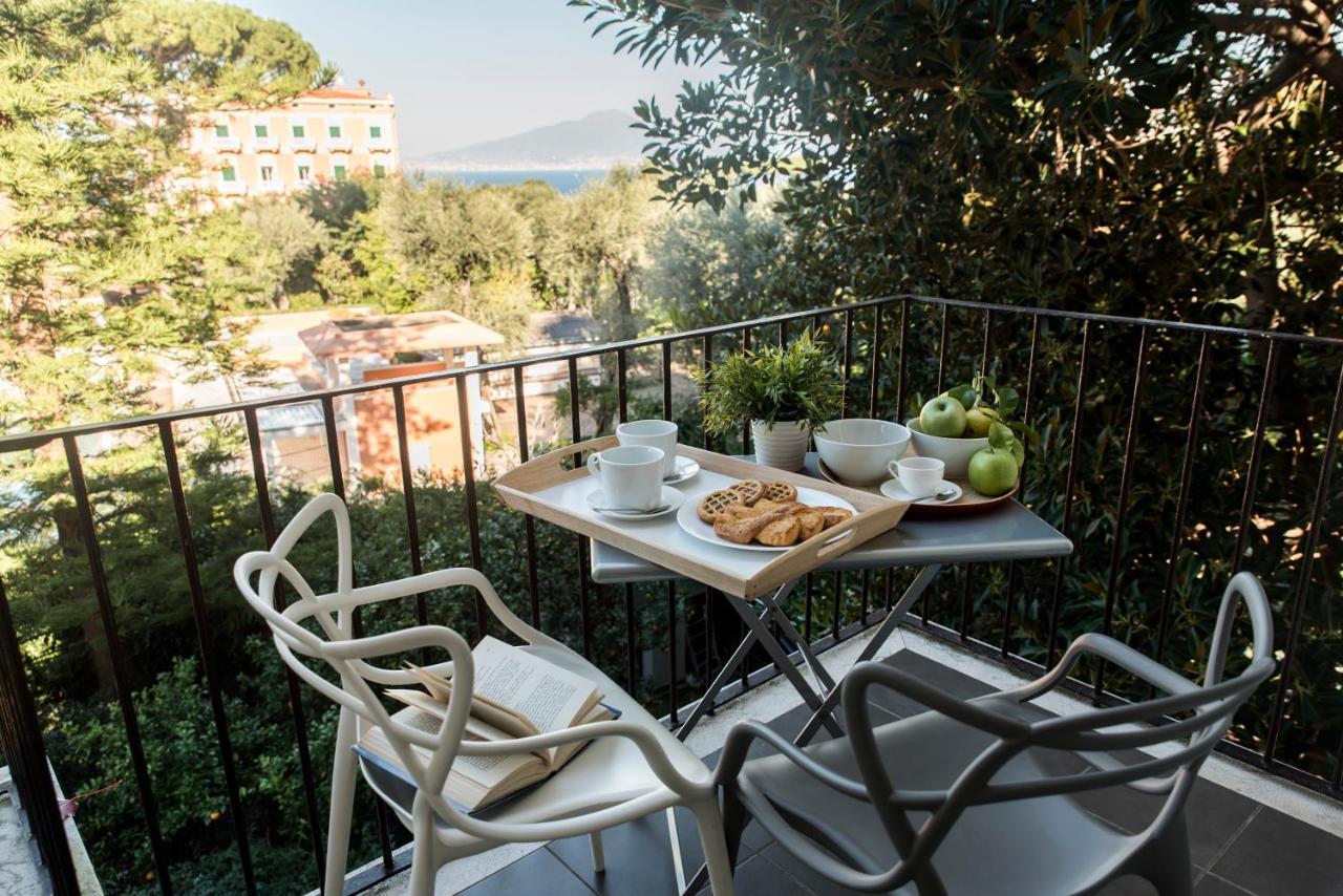 Agora Apartments Sorrento Eksteriør billede